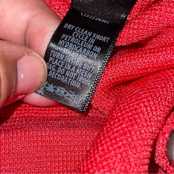 St. John Sweater - Picture 8 of 11